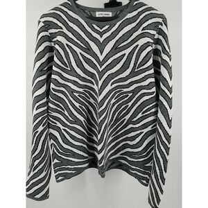 Alfred Dunner XL Womens Zebra Print Grey Sweater Long‎ Sleeve Striped